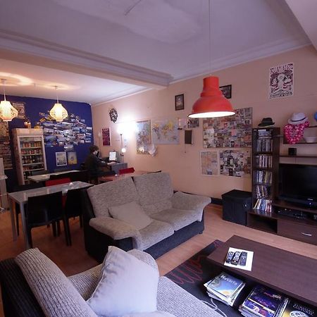 Hostel Hemingway ปัมโปลนา ภายนอก รูปภาพ