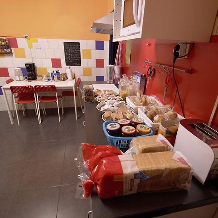 Hostel Hemingway ปัมโปลนา ภายนอก รูปภาพ