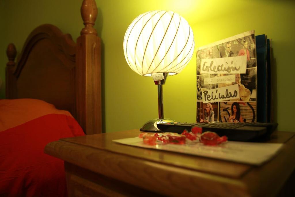 Hostel Hemingway ปัมโปลนา ภายนอก รูปภาพ